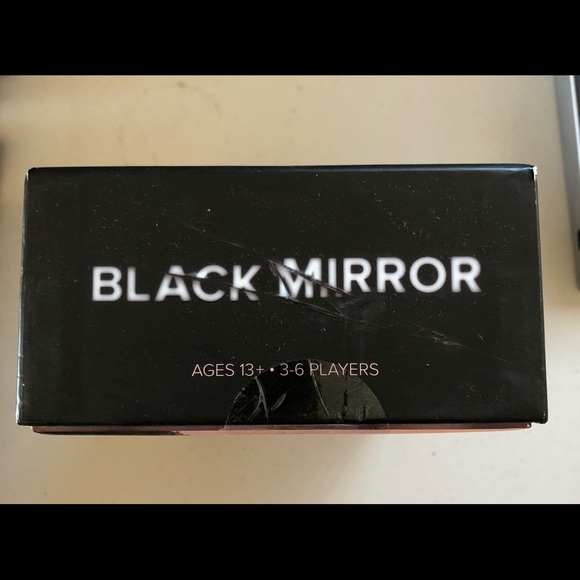 Black Mirror Nosedive Social Board Game age 13+ - Picture 6 of 6